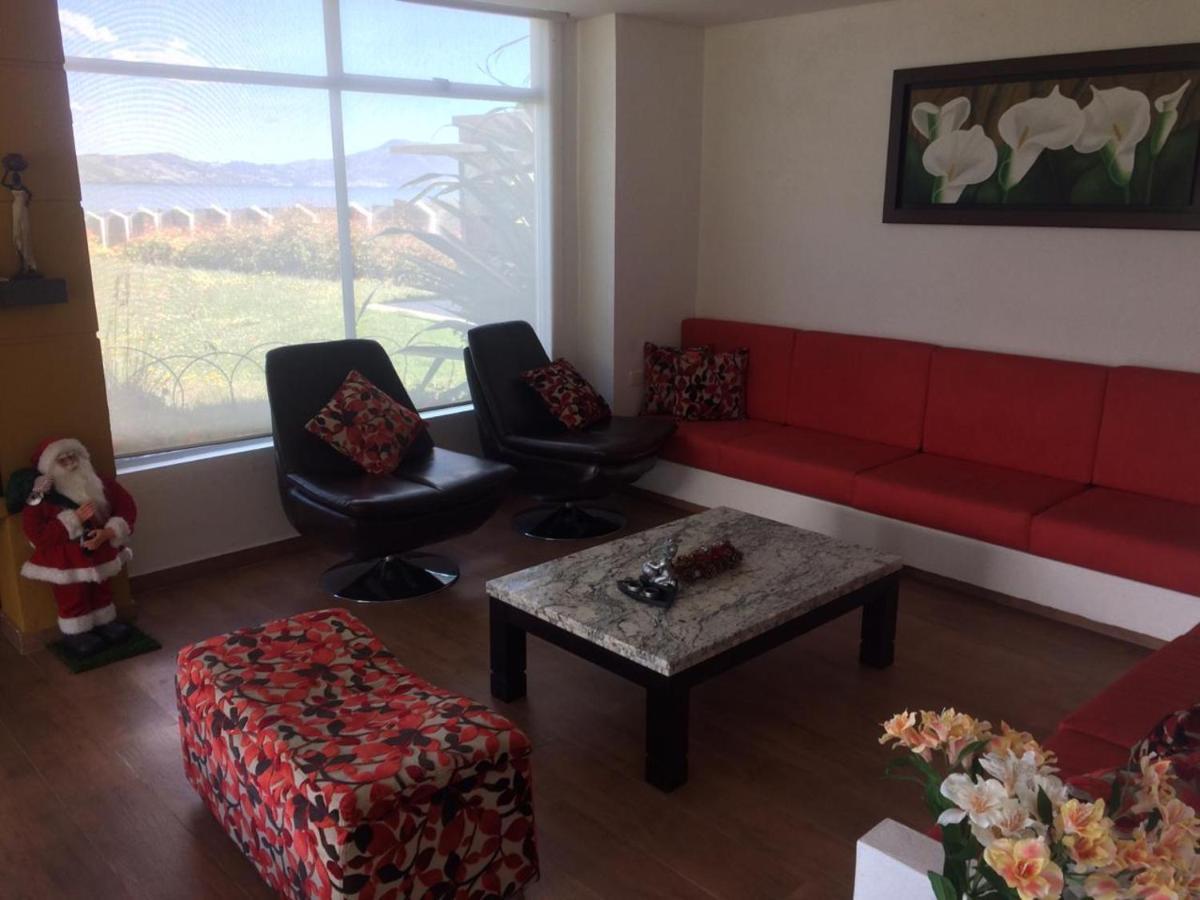 Casa El Pino Bed & Breakfast อกิตาเนีย ภายนอก รูปภาพ